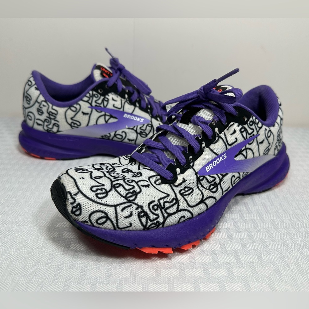 Brooks Women's Purple, White & Black Patterned Running Sneakers